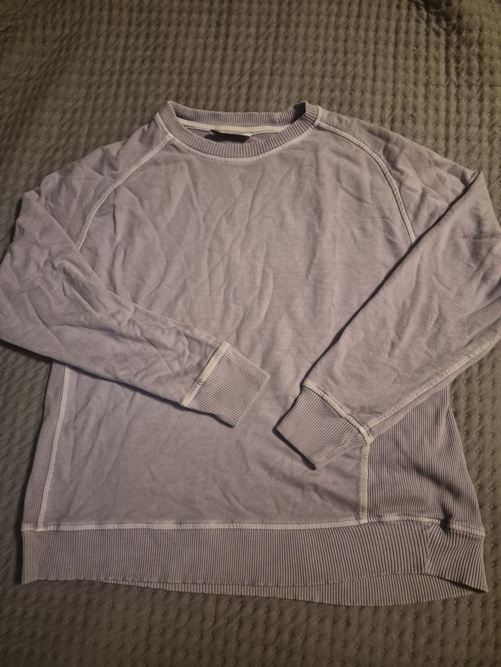 ZENANA Raglan Pullover in Purple Size Small Like New